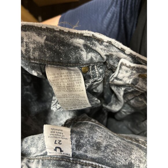 True Religion Jeans Halle Mid Rise Super Skinny Acid Wash size 27 Destroyed - Picture 6 of 6